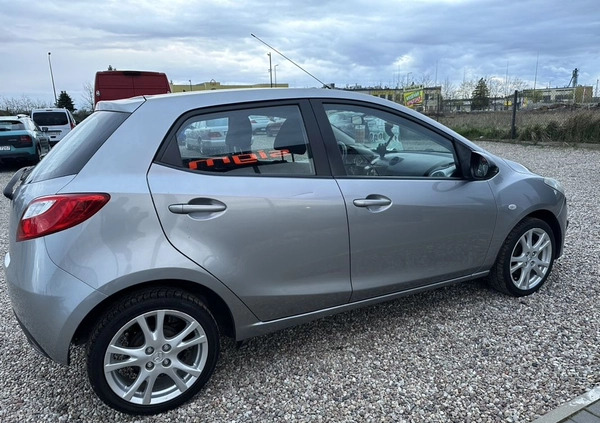 Mazda 2 cena 12900 przebieg: 233000, rok produkcji 2009 z Goleniów małe 497